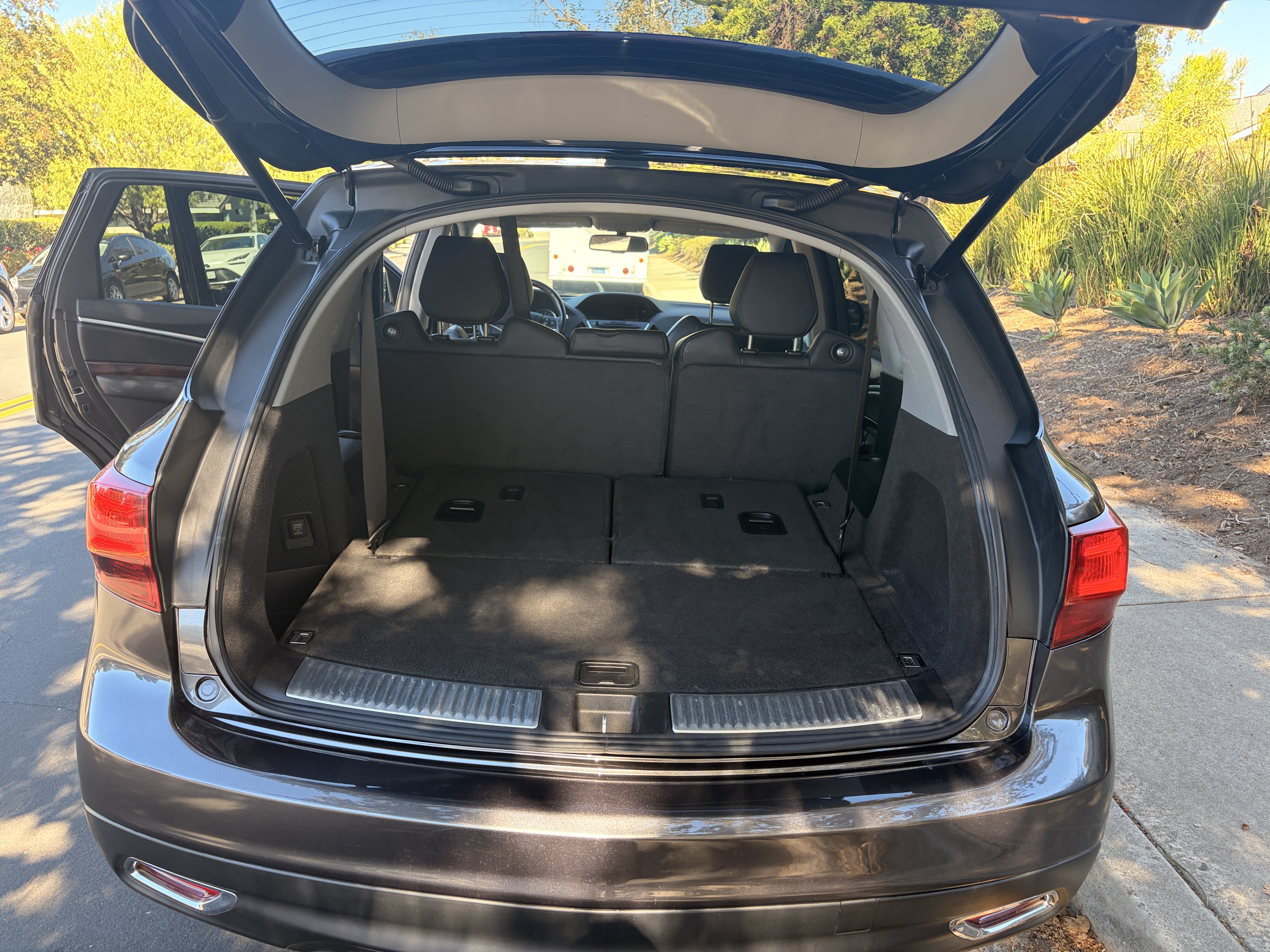 Used 2014 Acura MDX FWD image 11