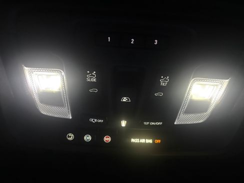 Used 2021 Chevrolet Silverado 2500 High Country w/ Z71 Off-Road Package image 29