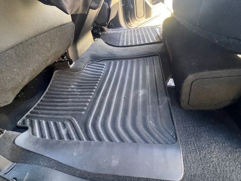 Used 2020 Chevrolet Silverado 1500 RST image 18