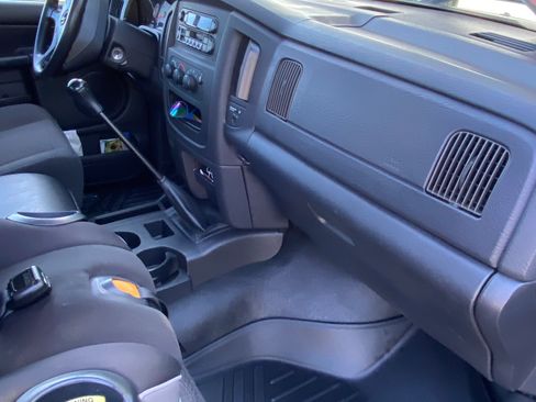 Used 2002 Dodge Ram 1500 Truck 2WD Regular Cab image 5
