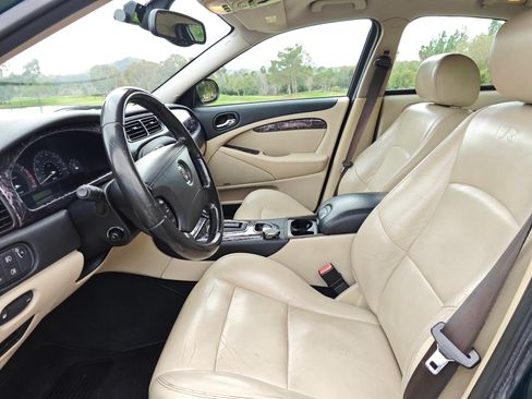 Used 2004 Jaguar S-TYPE R image 24