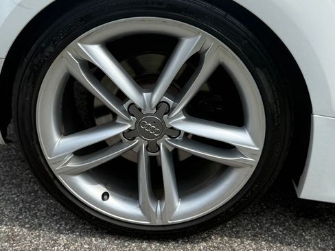 Used 2013 Audi TTS 2.0T Prestige w/ Prestige Pkg image 10