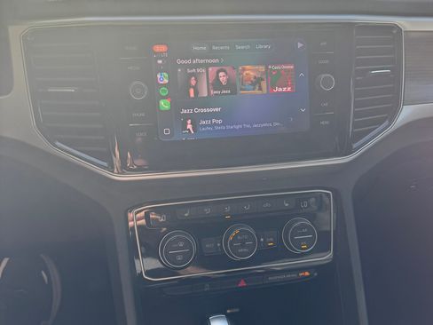 Used 2018 Volkswagen Atlas SEL image 8