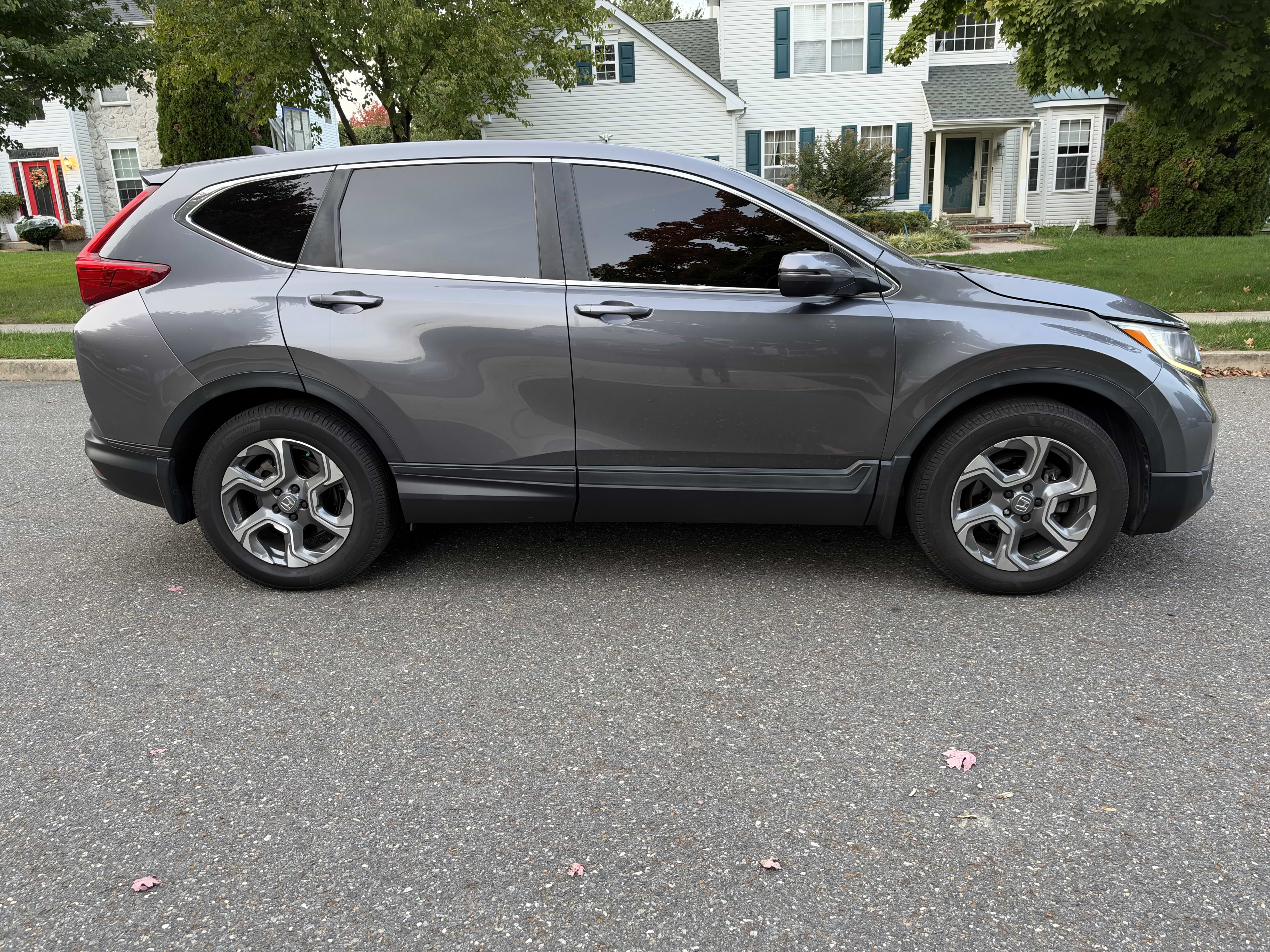 Used 2017 Honda CR-V EX-L image 8