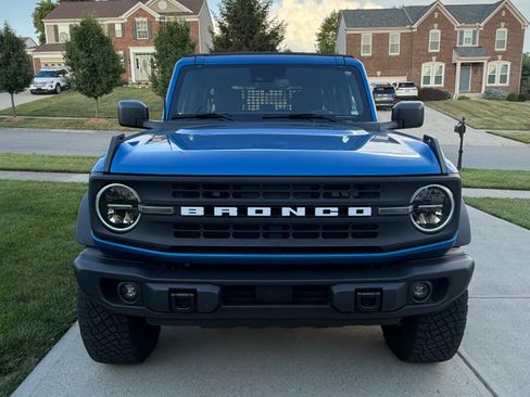 Used 2023 Ford Bronco Black Diamond w/ Sasquatch Package AWD/4WD image 8