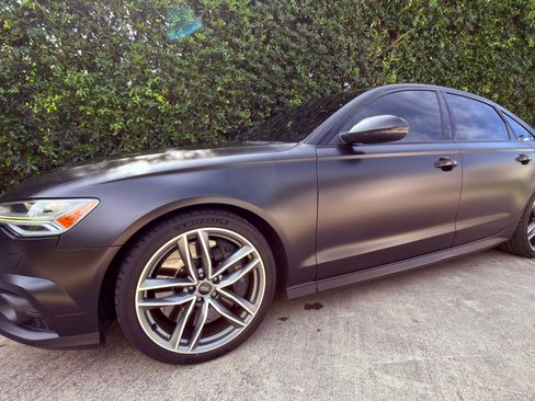 Used 2018 Audi S6 Premium Plus w/ Driver Assistance Package image 9