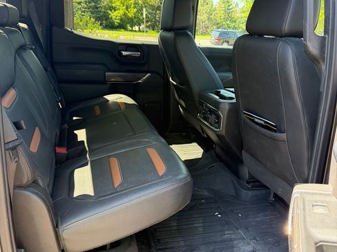 Used 2019 GMC Sierra 1500 AT4 AWD/4WD image 6
