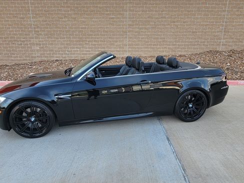 Used 2009 BMW M3 Convertible RWD image 9