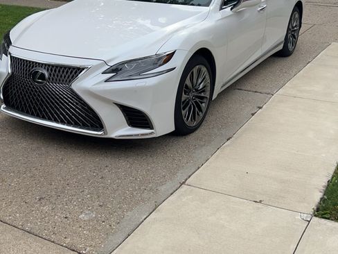 Used 2019 Lexus LS 500 AWD w/ Interior Upgrade Package image 2