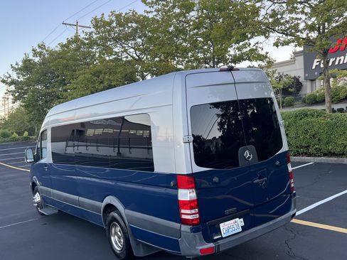 Used 2017 Mercedes-Benz Sprinter 3500 image 15
