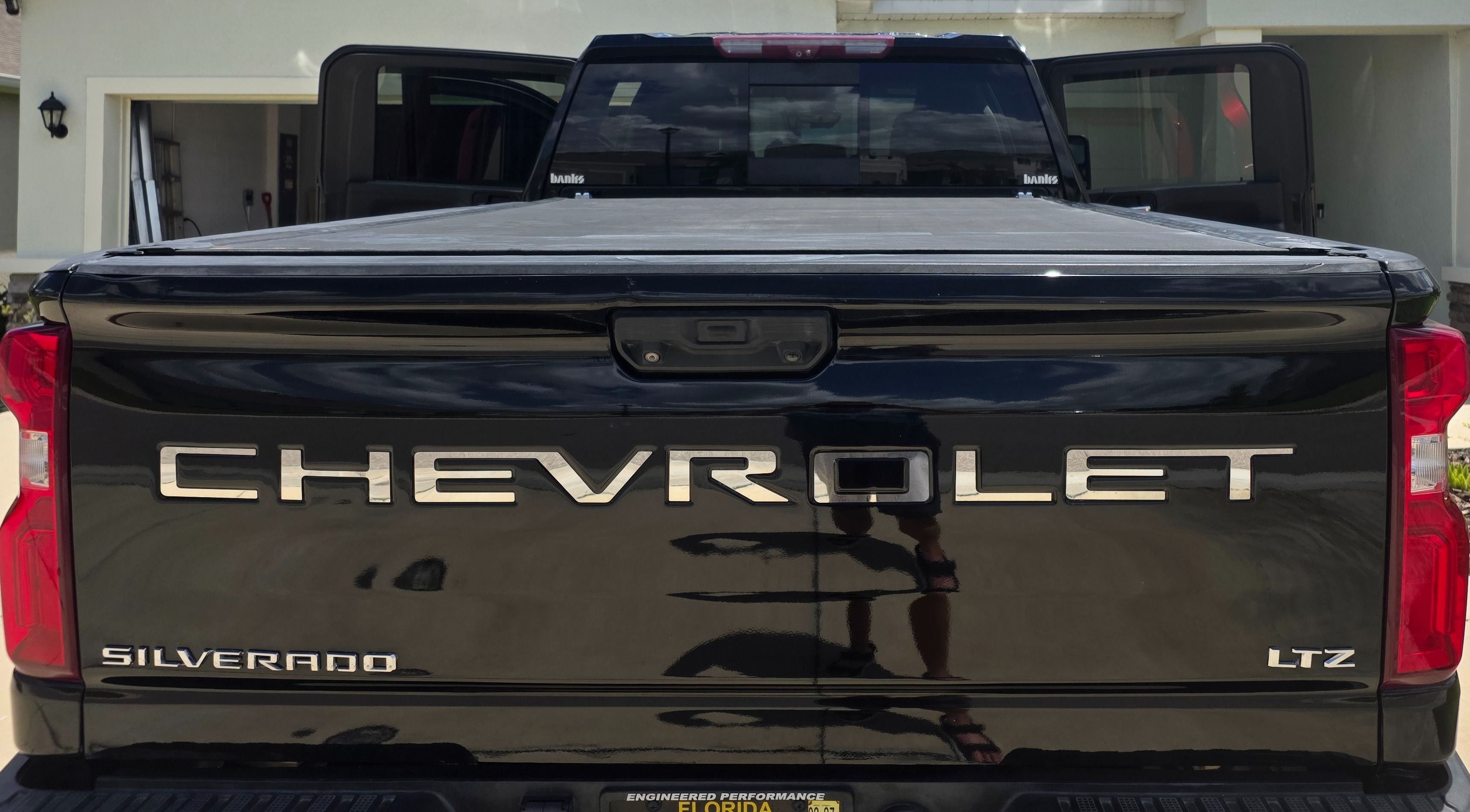Used 2020 Chevrolet Silverado 3500 LTZ w/ LTZ Premium Package AWD/4WD image 12