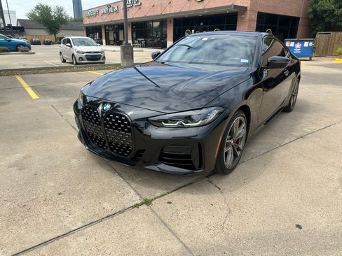 Used 2024 BMW 440i xDrive Coupe w/ Shadowloine Package image 4