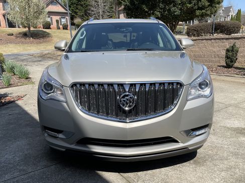 Used 2015 Buick Enclave Leather image 8