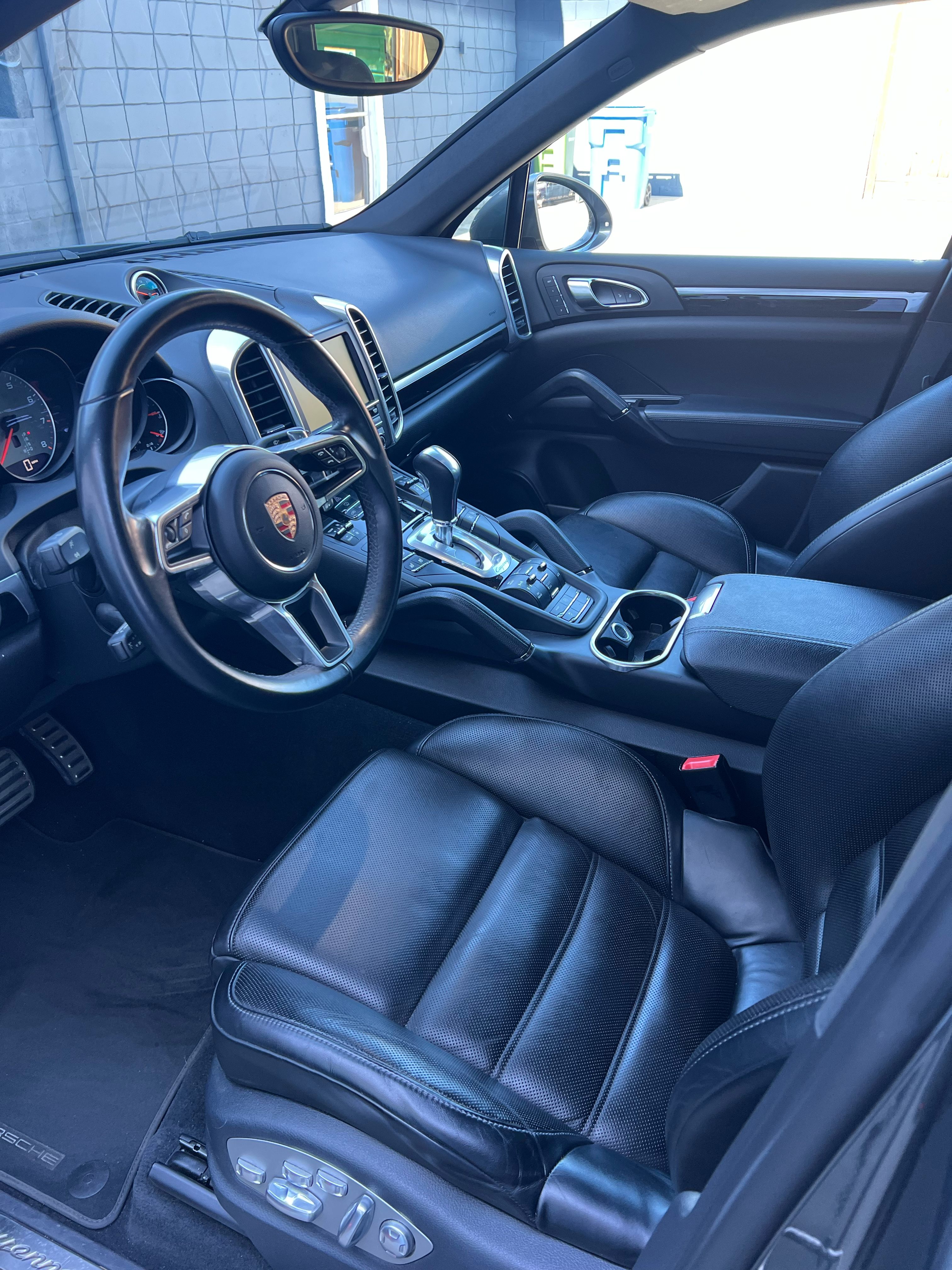 Used 2015 Porsche Cayenne S AWD/4WD image 15