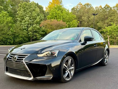 Used 2017 Lexus IS 300 AWD image 2
