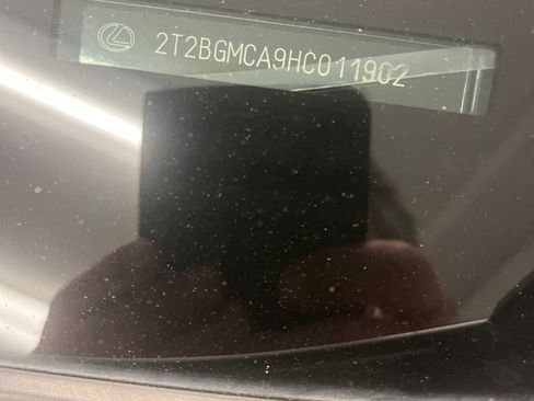 Used 2017 Lexus RX 450h AWD w/ Luxury Package image 12