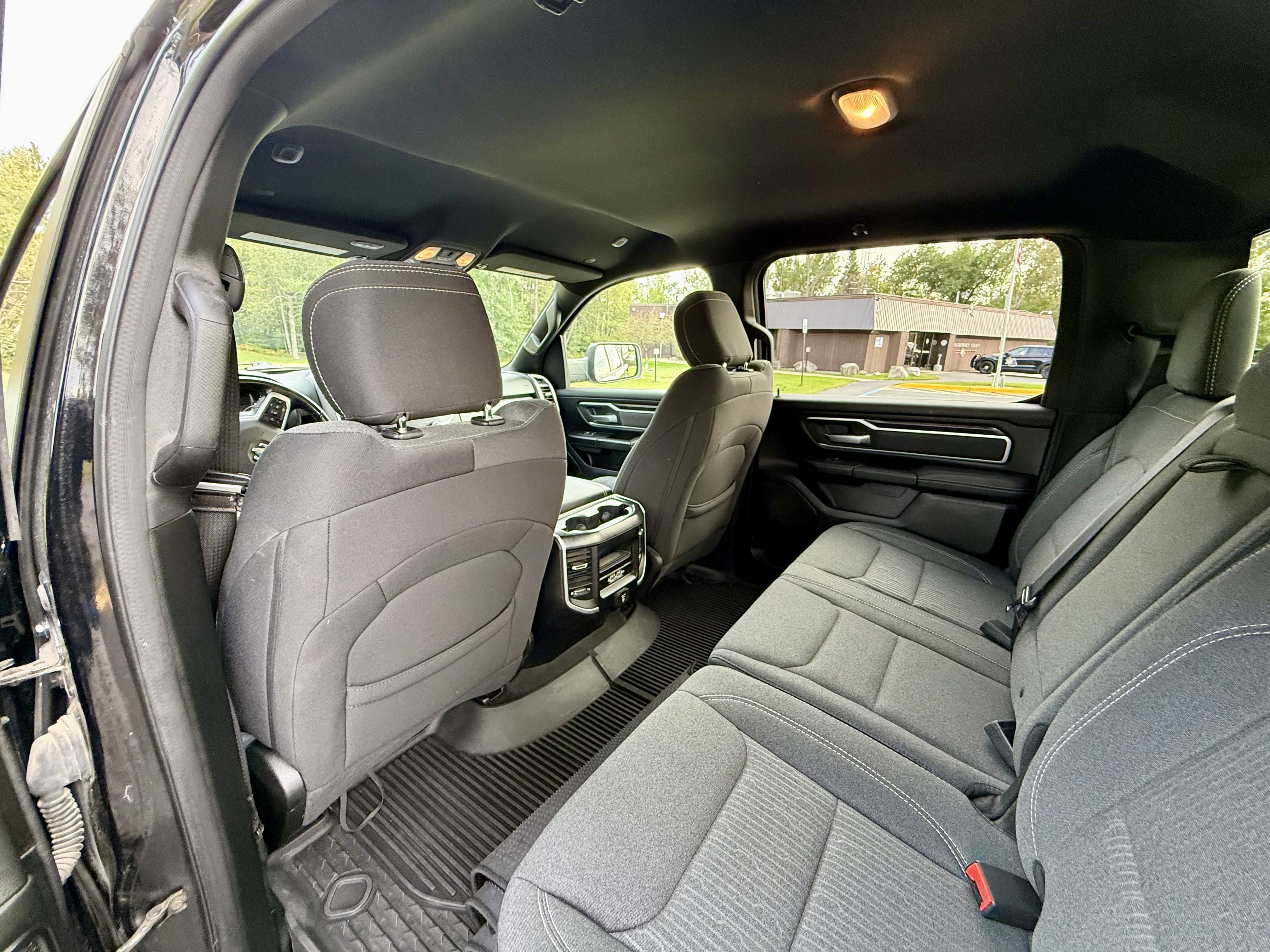 Used 2020 RAM 1500 Big Horn AWD/4WD image 14