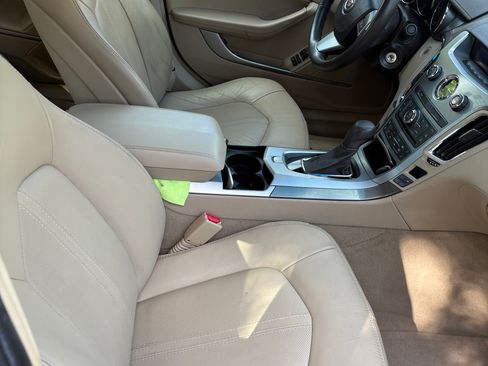 Used 2013 Cadillac CTS Luxury image 10