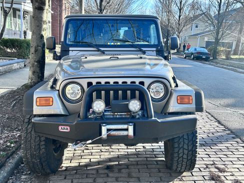 Used 2005 Jeep Wrangler Rubicon image 11