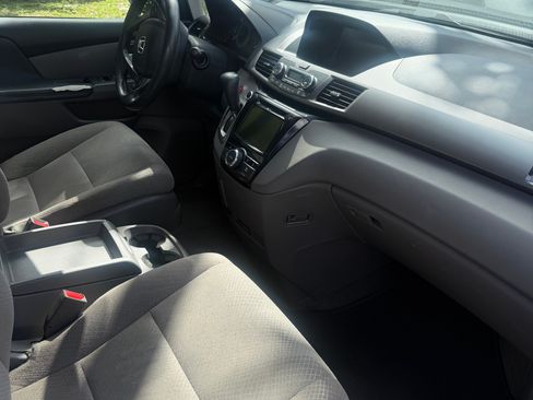 Used 2015 Honda Odyssey EX image 6
