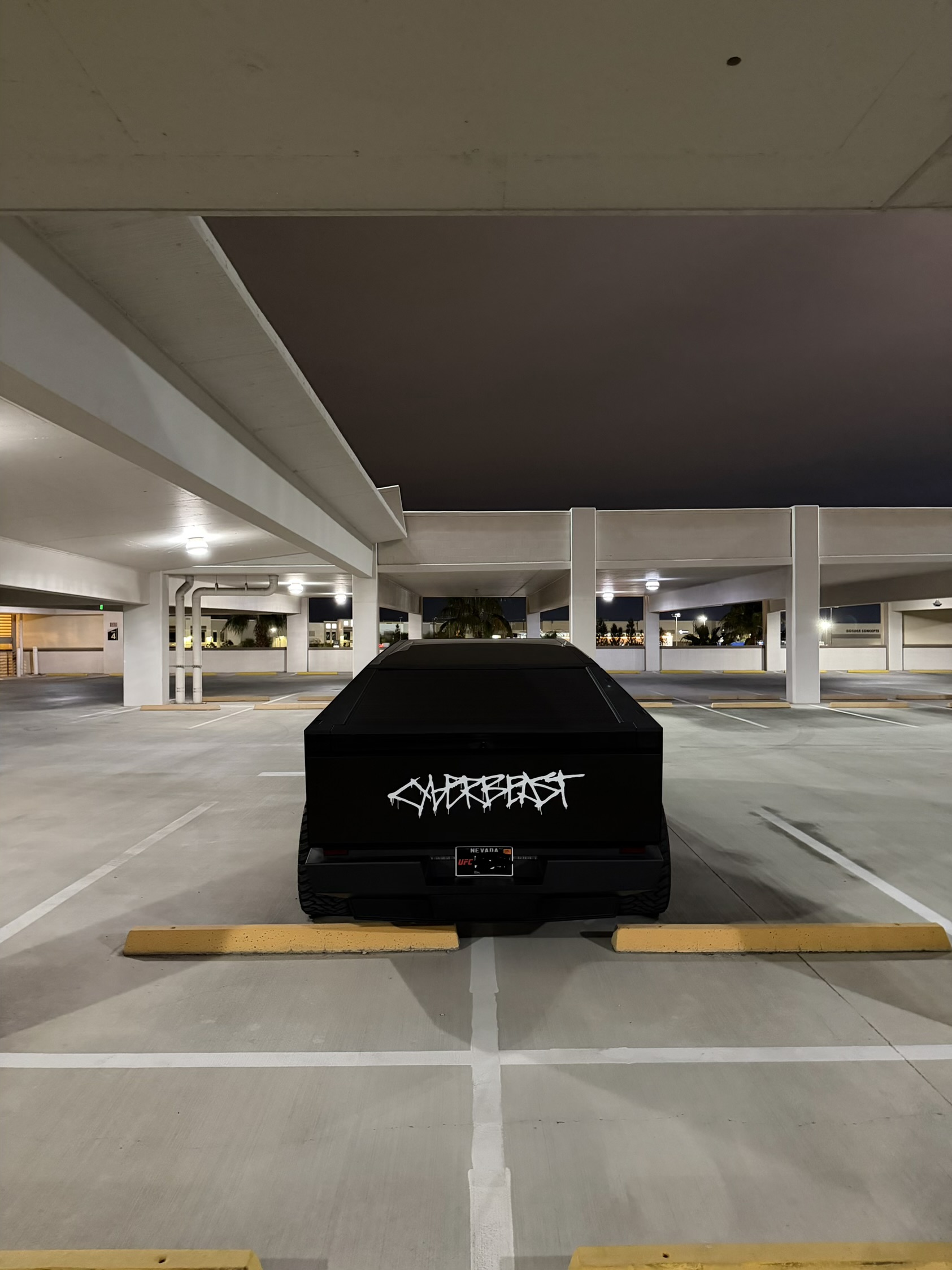 Used 2026 Tesla Cybertruck Cyberbeast AWD/4WD image 6