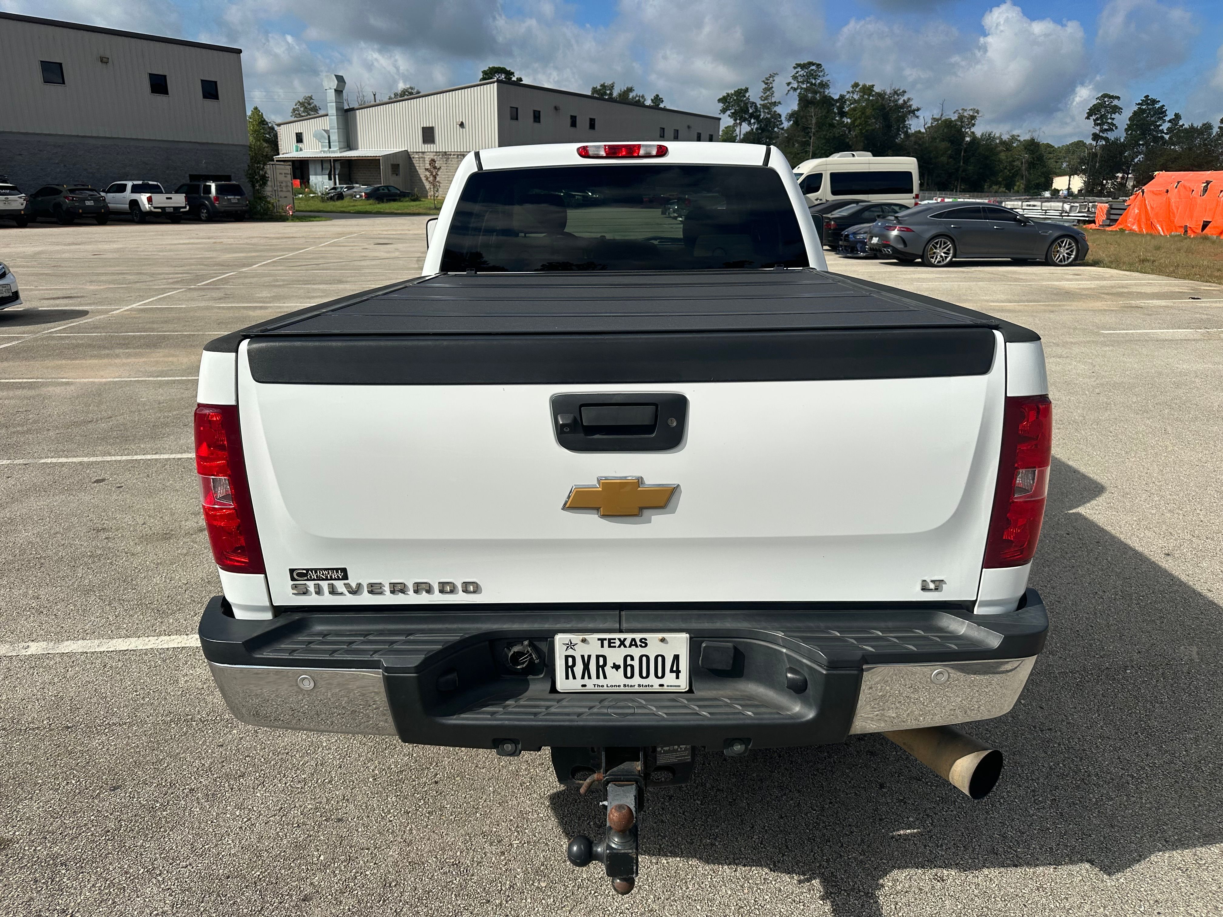 Used 2012 Chevrolet Silverado 2500 LT w/ Interior Plus Package AWD/4WD image 4