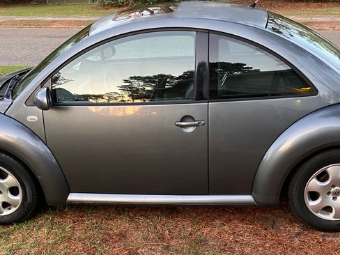 Used 2002 Volkswagen Beetle GLS image 5