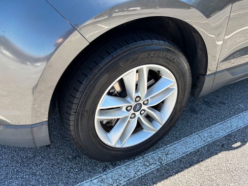 Used 2016 Ford Edge SEL image 8