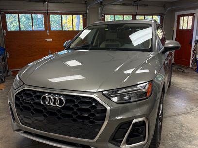 Used 2024 Audi Q5 2.0T Premium Plus