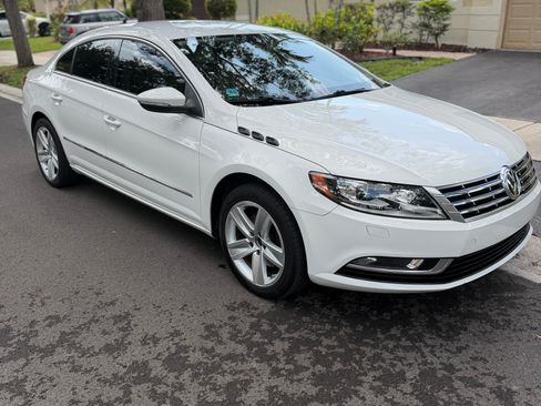 Used 2013 Volkswagen CC Sport FWD image 6