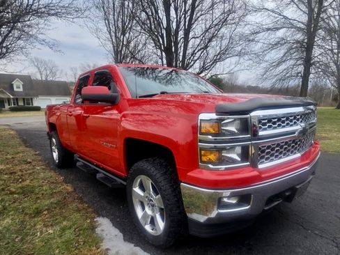 Used 2014 Chevrolet Silverado 1500 LT w/ LT Convenience Package image 6