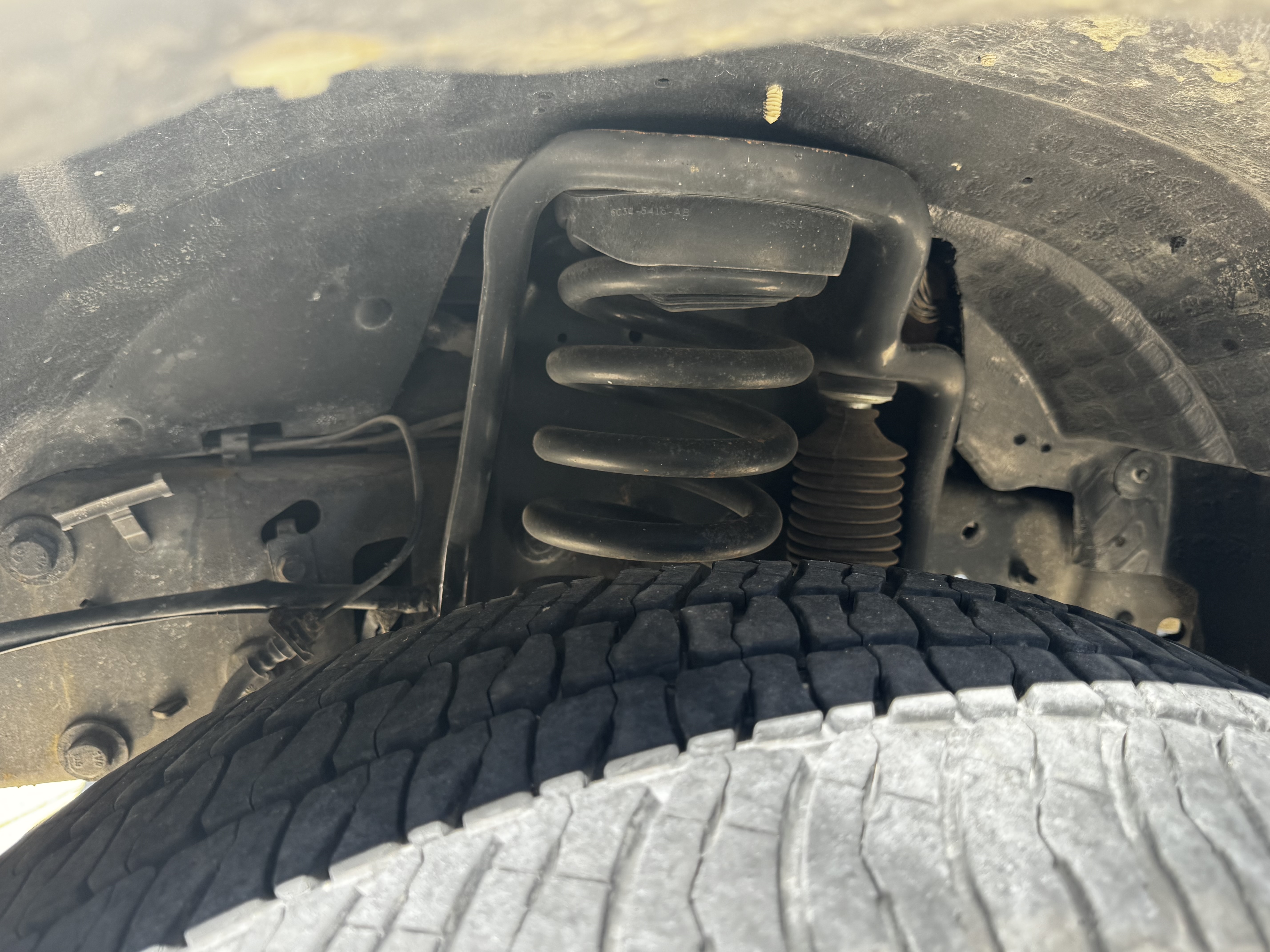 Used 2002 Ford Excursion Limited AWD/4WD image 4