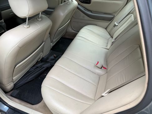 Used 1998 Toyota Avalon XLS FWD image 17