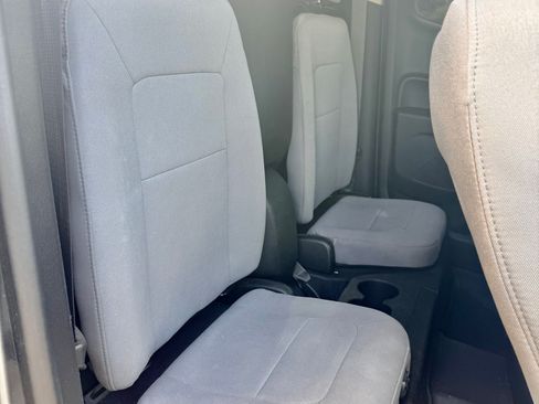 Used 2022 Chevrolet Colorado W/T w/ Custom Special Edition RWD image 10