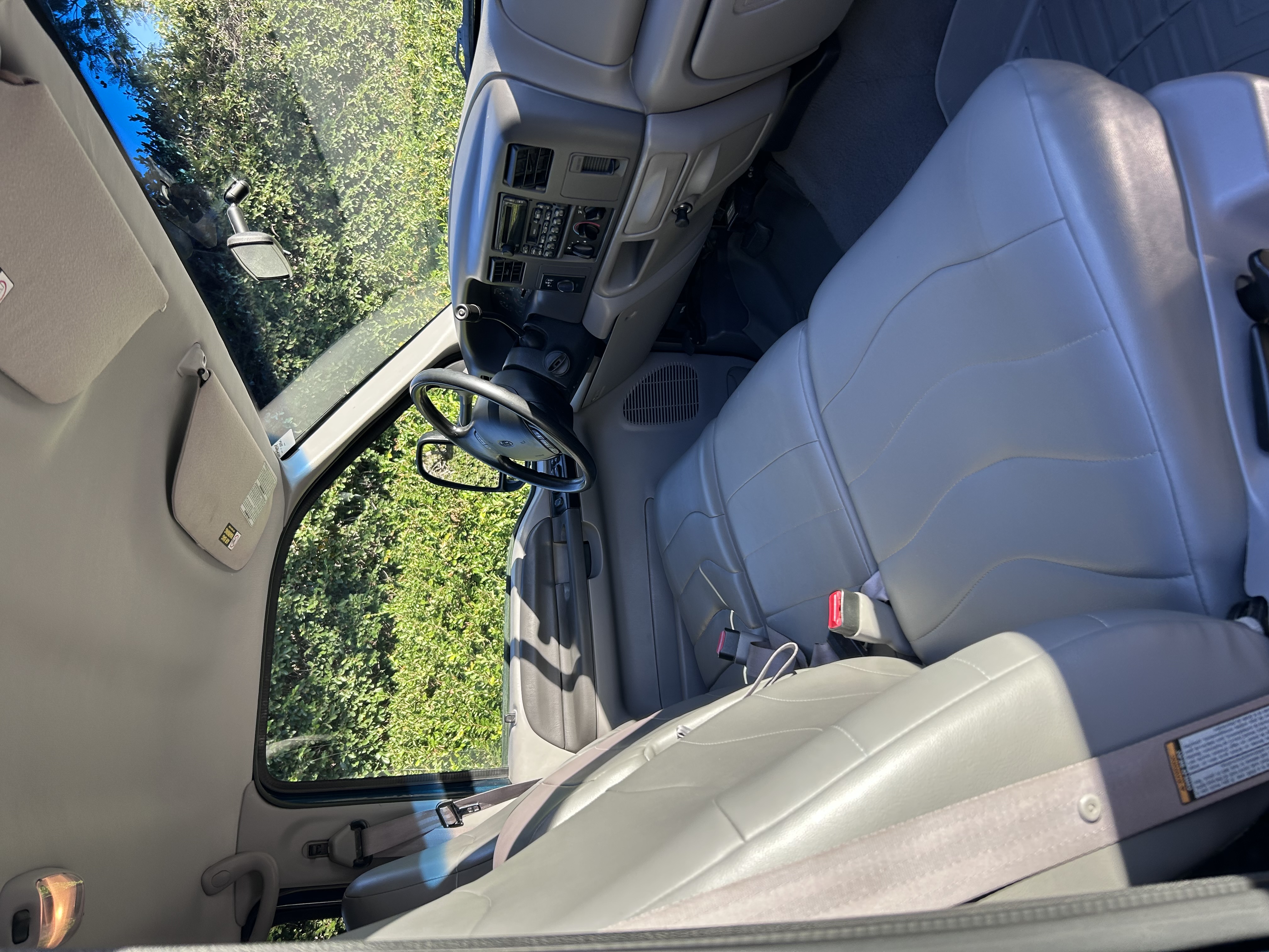 Used 1999 Ford F350 4x4 Crew Cab DRW Super Duty image 2