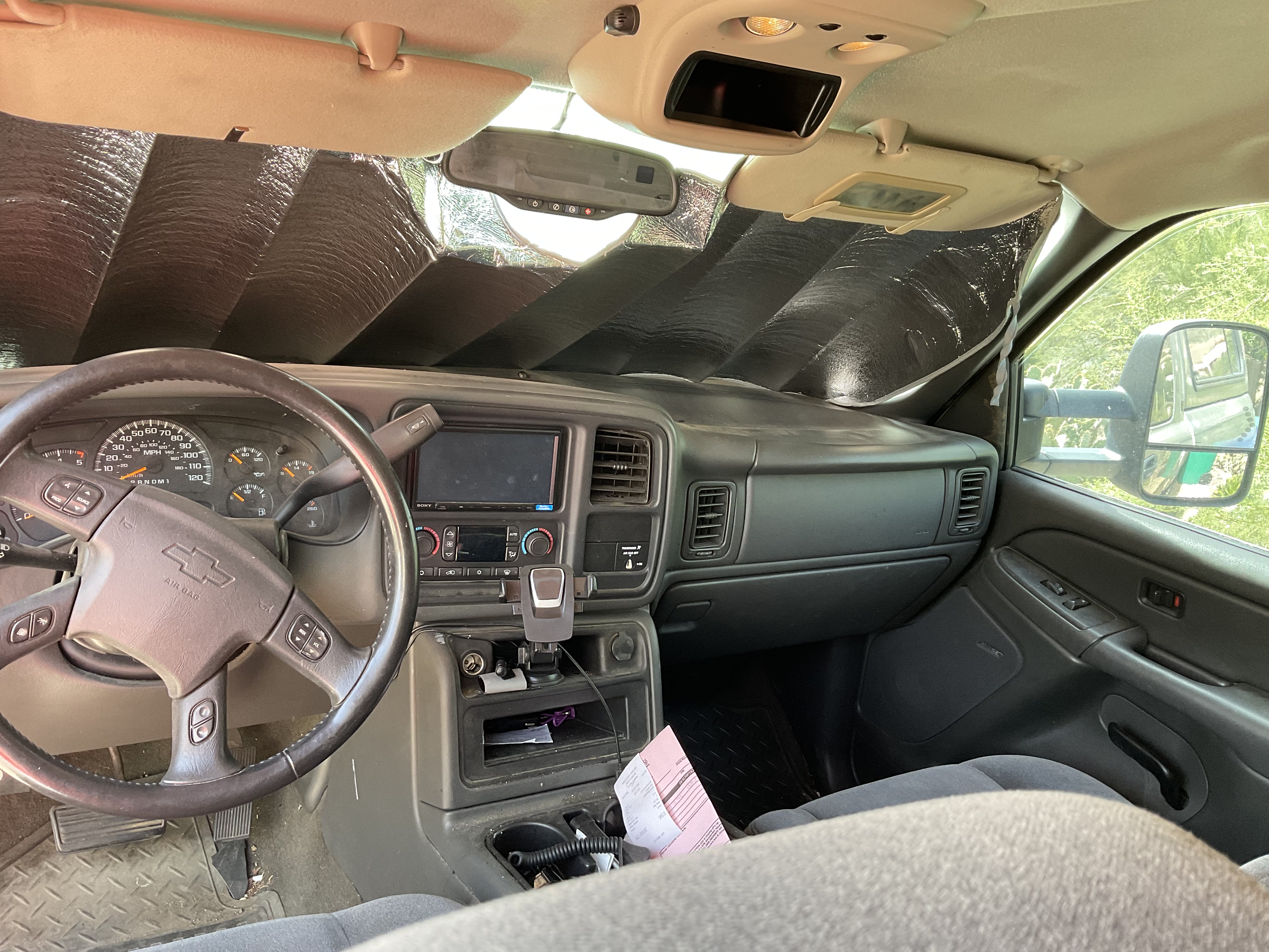 Used 2007 Chevrolet Silverado 2500 LT w/ Heavy-Duty Power Package AWD/4WD image 16