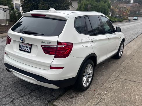 Used 2017 BMW X3 xDrive28i image 5