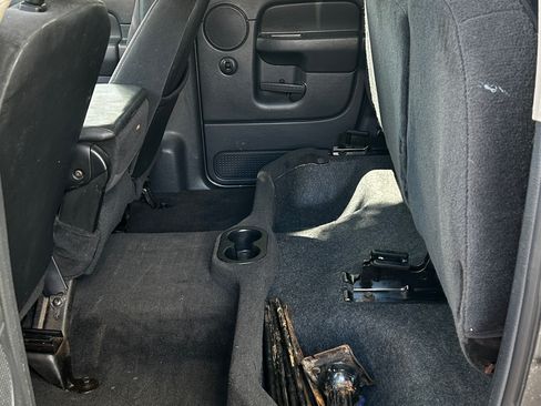 Used 2004 Dodge Ram 2500 Truck SLT w/ Trailer Tow Group image 13