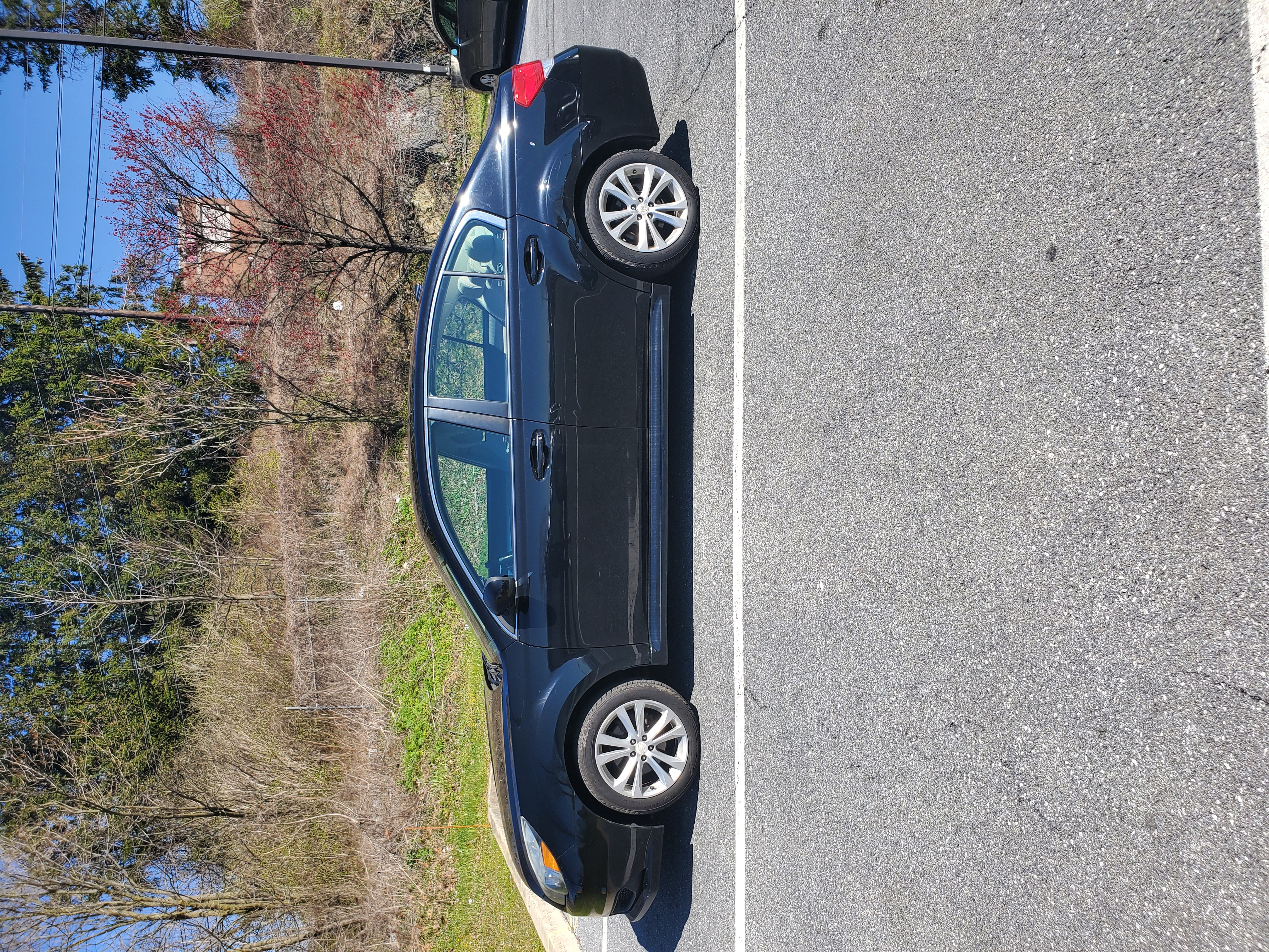 Used 2014 Subaru Legacy 2.5i Premium AWD/4WD image 2
