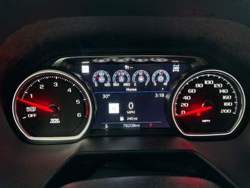 Used 2021 Chevrolet Tahoe High Country image 9