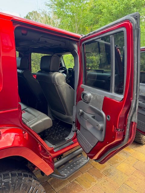 Used 2008 Jeep Wrangler Unlimited X AWD/4WD image 9