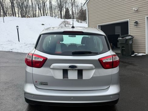 Used 2016 Ford C-MAX Energi SEL w/ Equipment Group 301A image 5