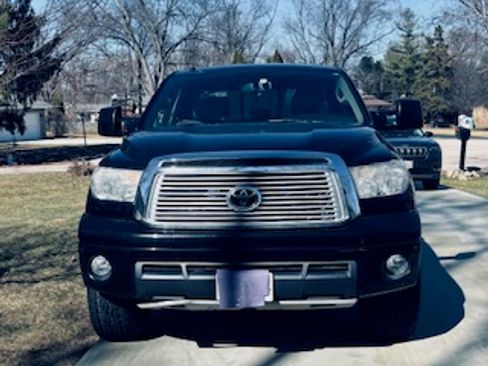 Used 2013 Toyota Tundra Limited image 2