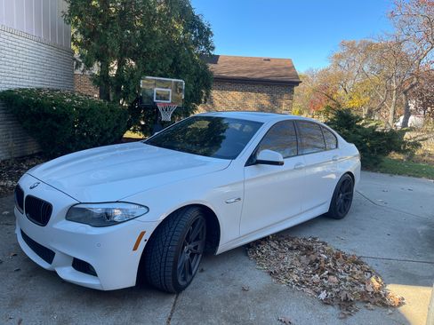 Used 2013 BMW 550i Sedan image 4
