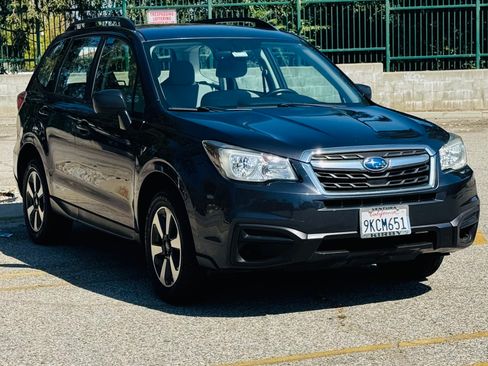 Used 2017 Subaru Forester 2.5i w/ Alloy Wheel Package AWD/4WD image 17