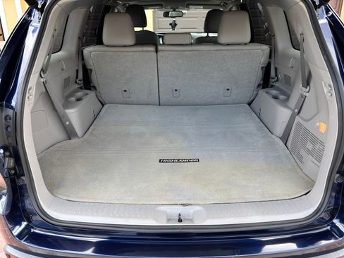 Used 2015 Toyota Highlander XLE AWD/4WD image 21