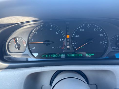 Used 2000 Cadillac Eldorado ESC w/ Comfort/Convenience Pkg image 11