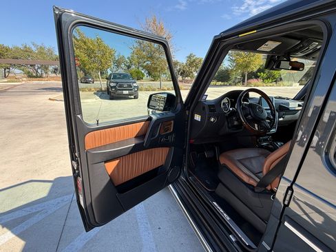 Used 2013 Mercedes-Benz G 63 AMG 4MATIC image 6