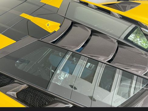 Used 2026 Chevrolet Corvette ZR1 w/ Stealth Interior Trim Package RWD image 6