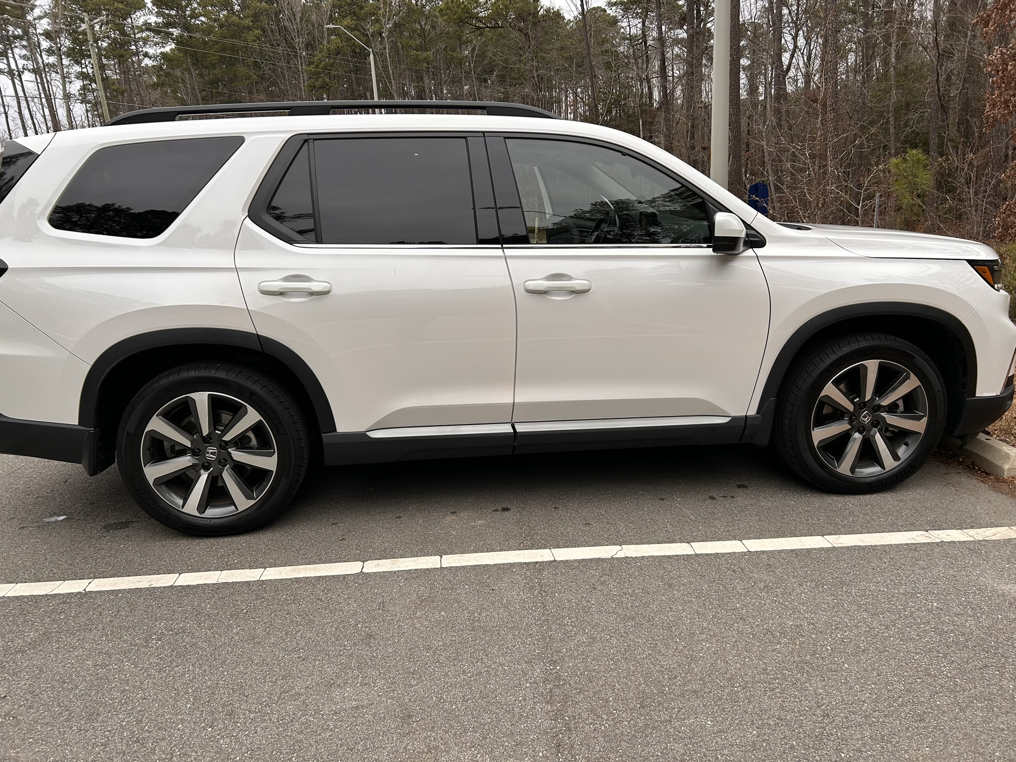 Used 2024 Honda Pilot Touring image 19